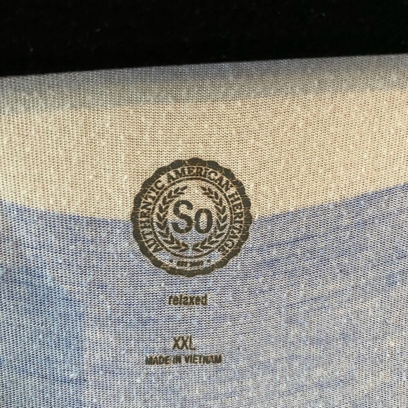 Blue and white striped tee - Picture 2 of 2